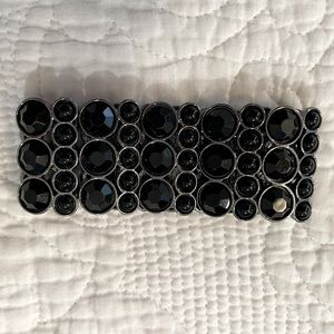 Black stone stretch bracelet